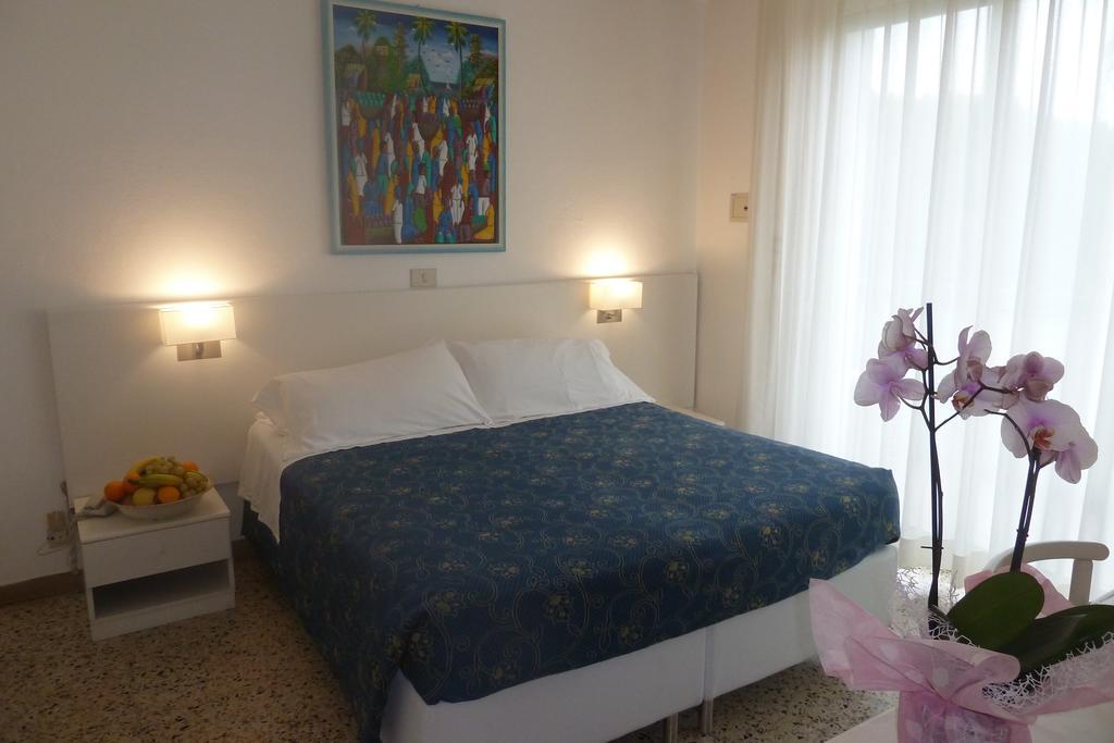 Hotel Astra Milano Marittima Eksteriør bilde