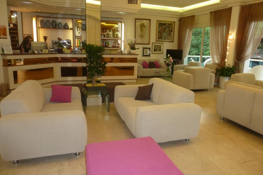 Hotel Astra Milano Marittima Eksteriør bilde