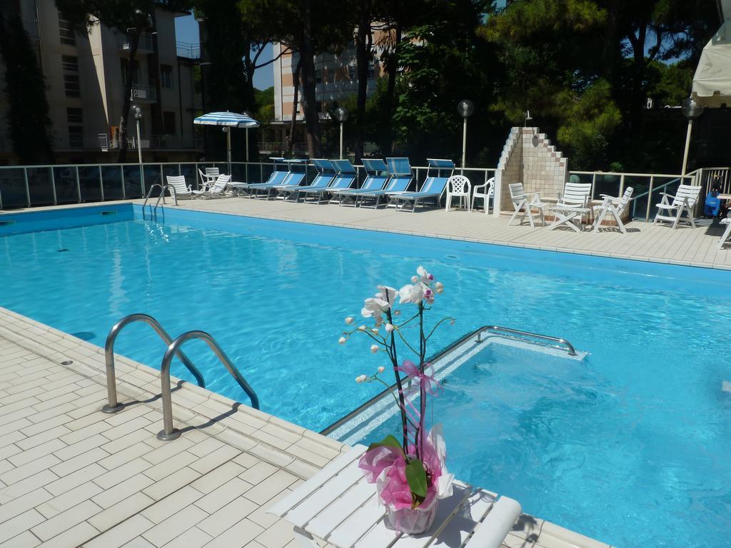 Hotel Astra Milano Marittima Eksteriør bilde