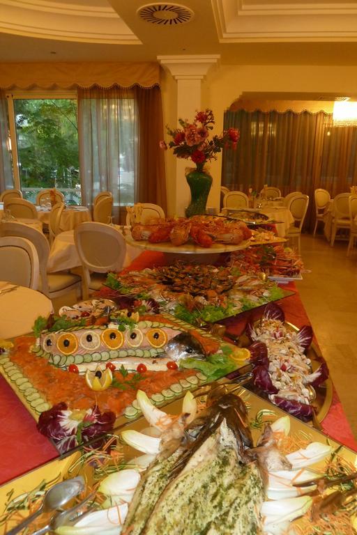 Hotel Astra Milano Marittima Eksteriør bilde