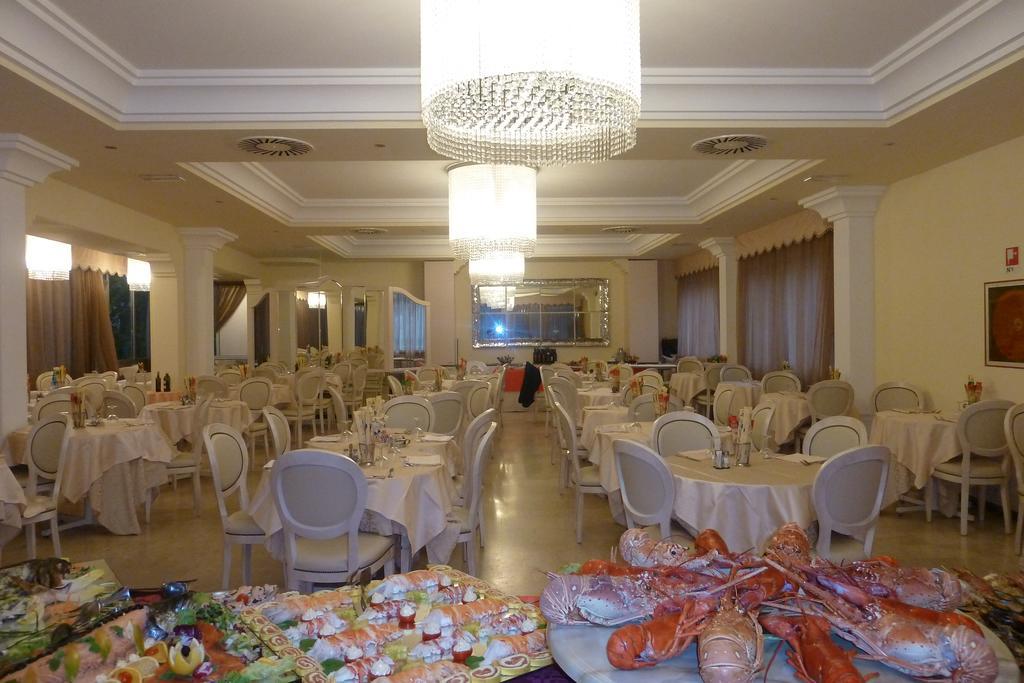 Hotel Astra Milano Marittima Eksteriør bilde