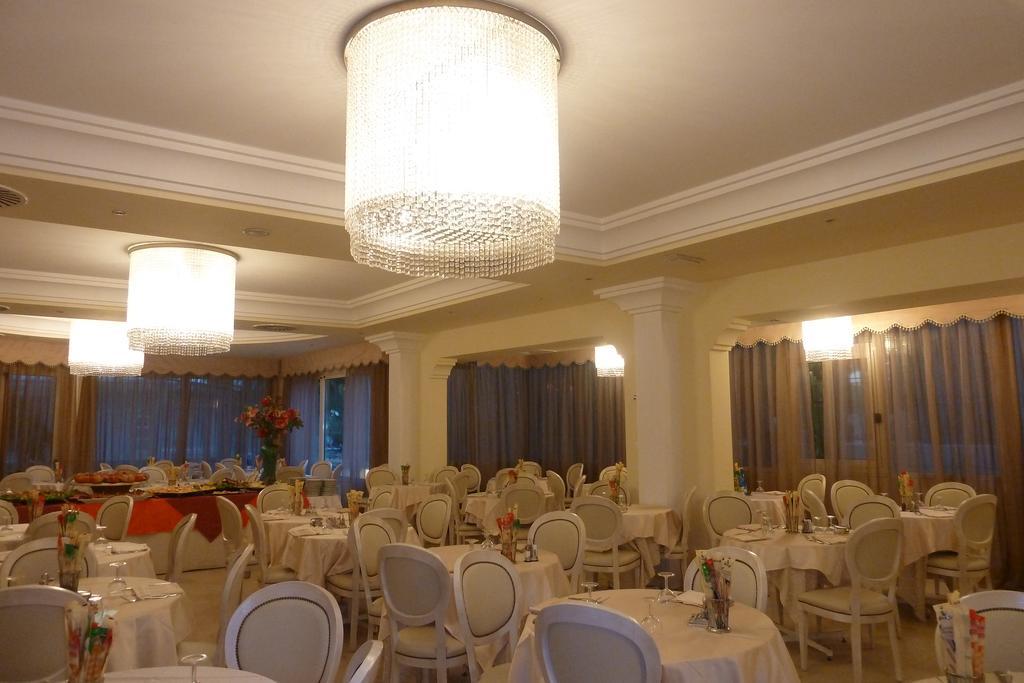 Hotel Astra Milano Marittima Eksteriør bilde